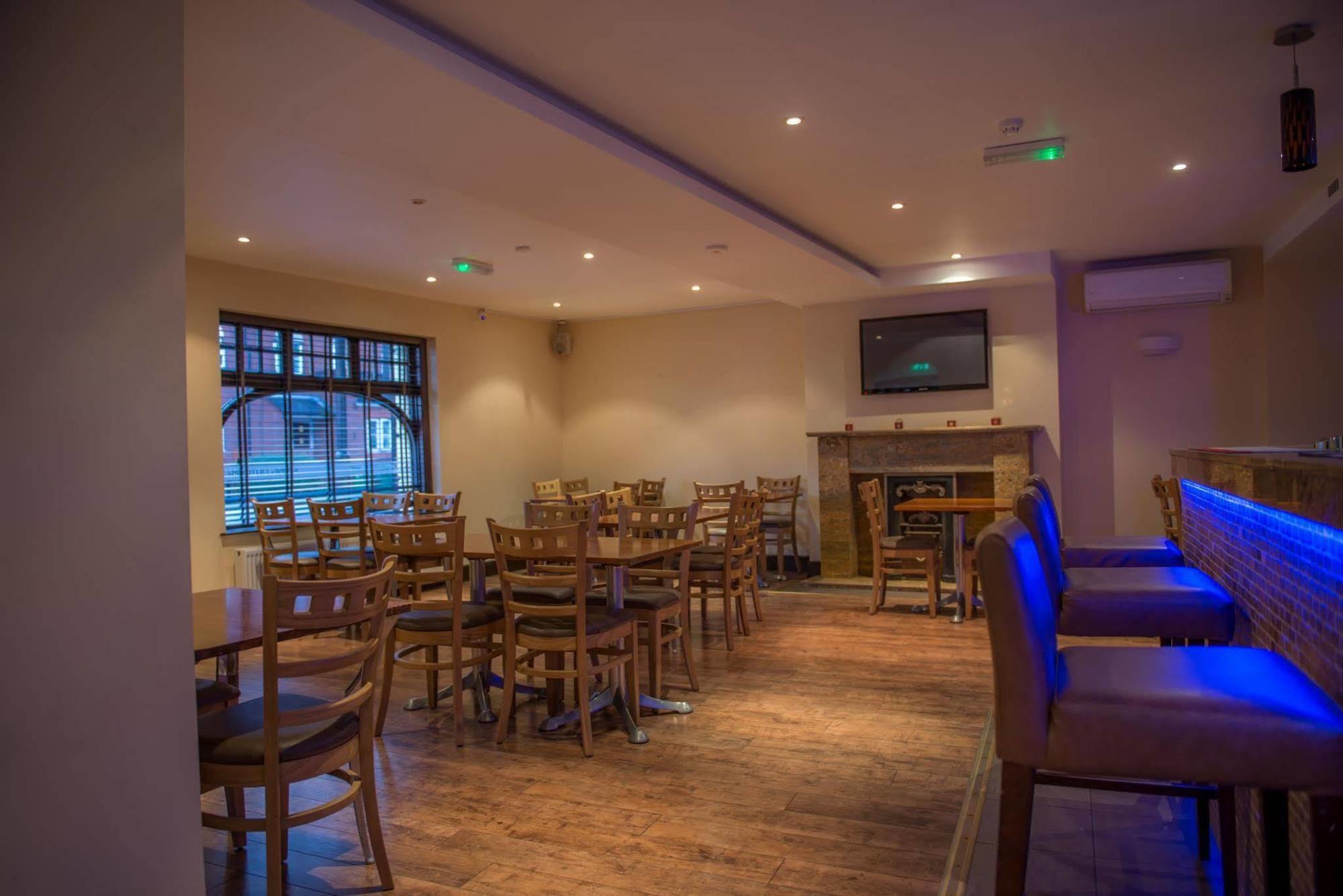 Starboard Stays Southampton Exterior foto